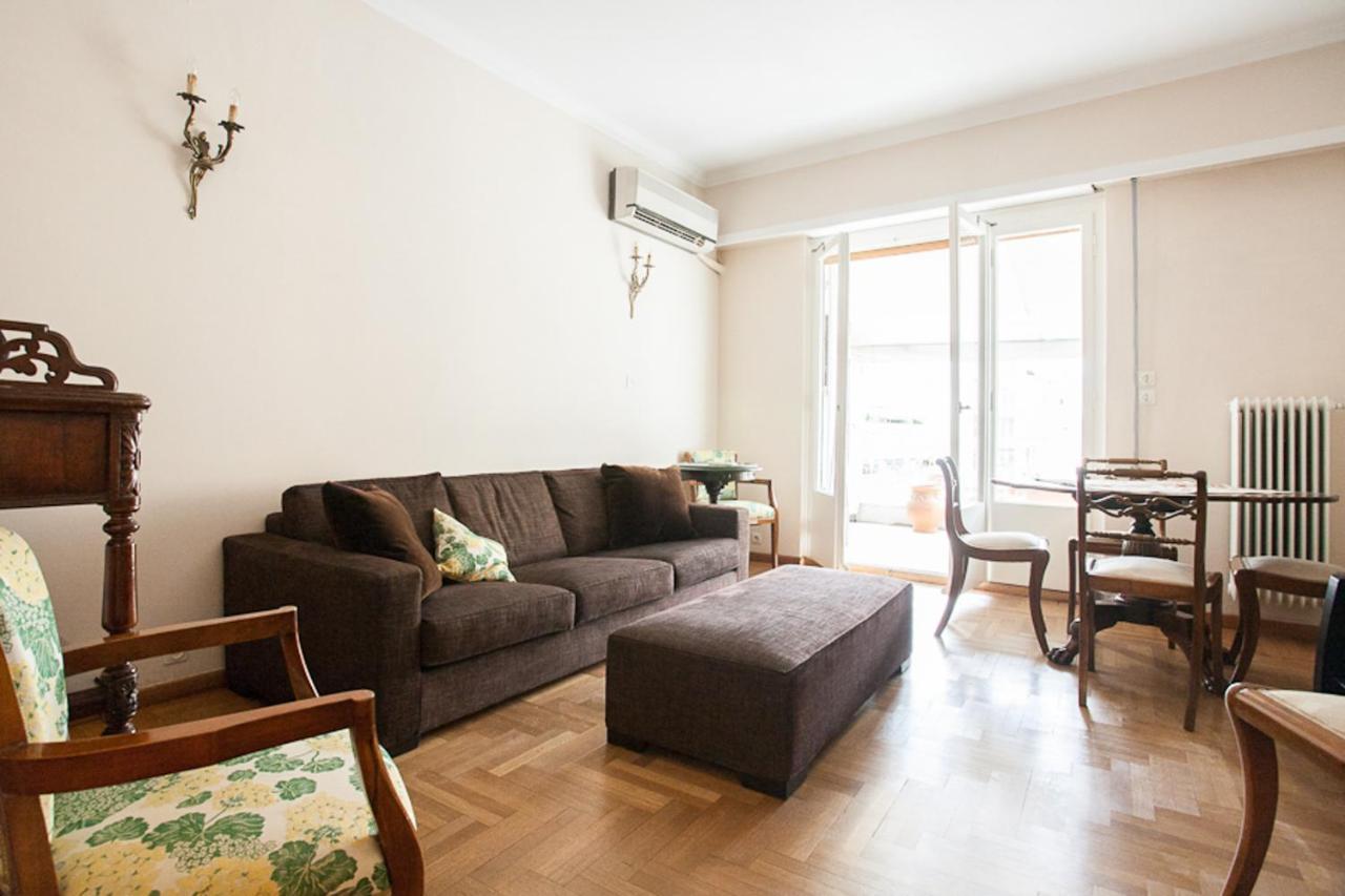 Apartment Athens' Heart Plaka Area, 2 Min To Metro Syntagma Athen